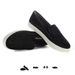 Mara & Mine Jem Skull Pony Sneaker